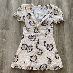 Urban outfitters sunflower mini dress short sleeve button front cream small